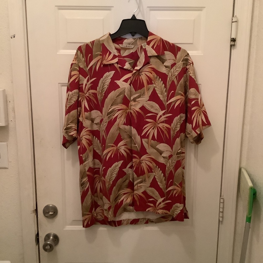 Tommy Bahama medium shirt
